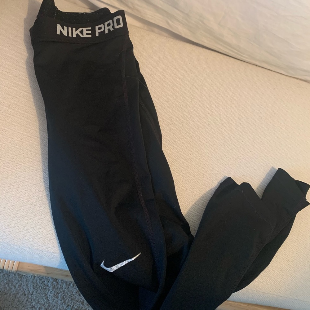 Athletic leggings